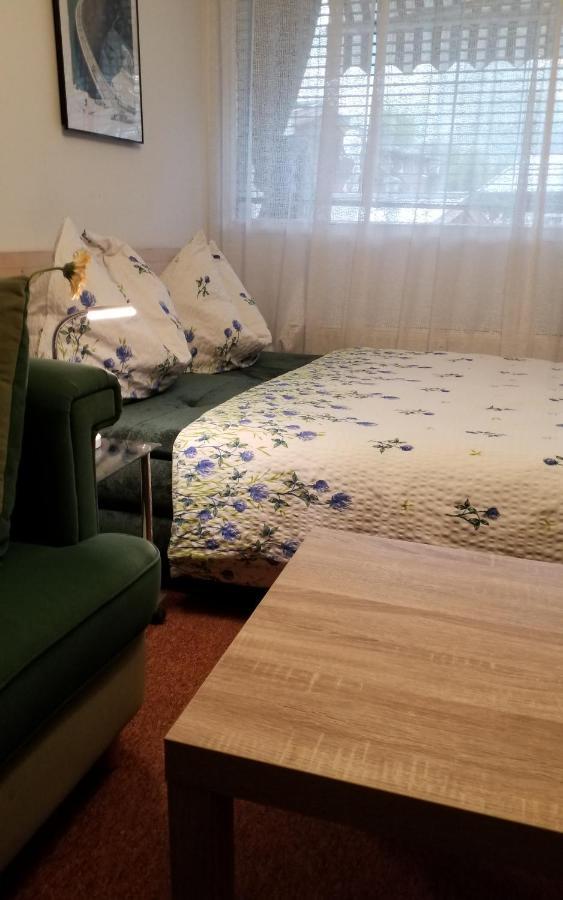 Moni Xxl 66m2 Apartment